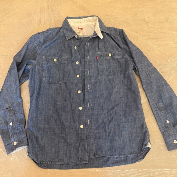 Levi's Blue Casual Button Down Shirt - Picture 1 of 10